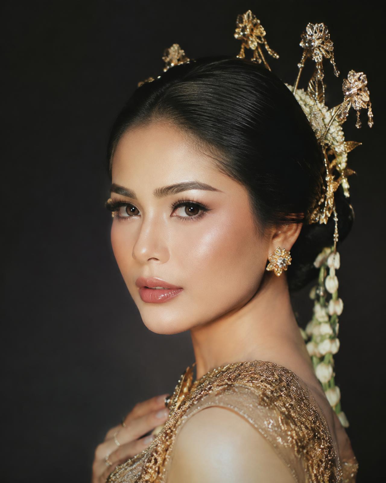 Hasil riasan Vika
